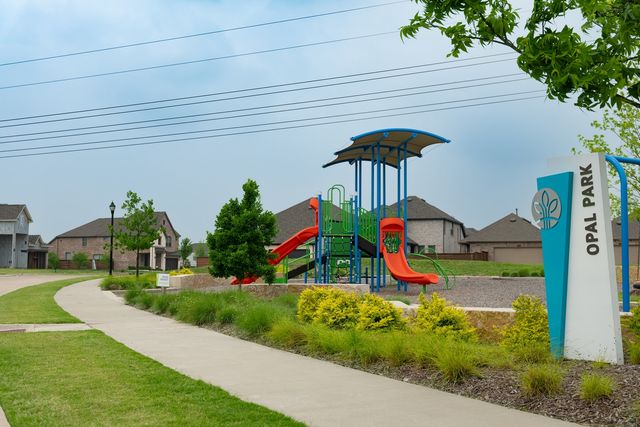 1821 Summer Aura, Mesquite, TX 75181