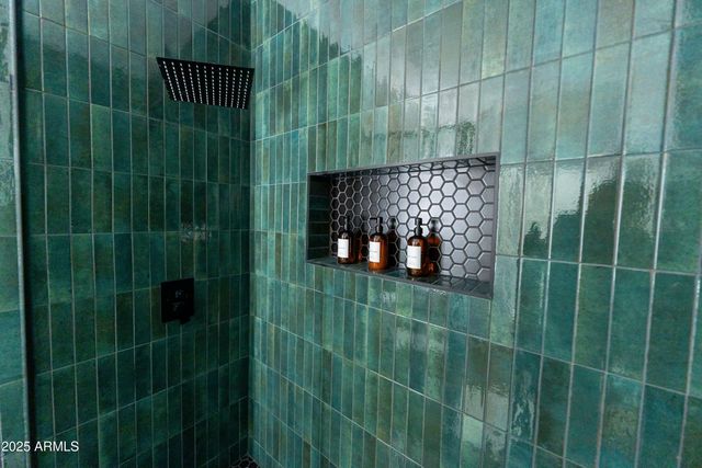 18190 W SANTA ALBERTA Lane, Goodyear, AZ 85338