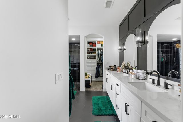 18190 W SANTA ALBERTA Lane, Goodyear, AZ 85338