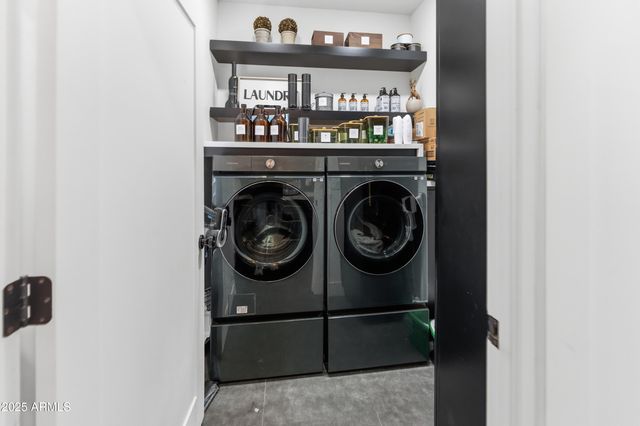 18190 W SANTA ALBERTA Lane, Goodyear, AZ 85338