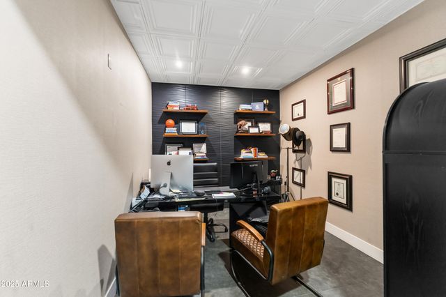 18190 W SANTA ALBERTA Lane, Goodyear, AZ 85338