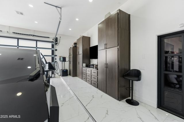 18190 W SANTA ALBERTA Lane, Goodyear, AZ 85338