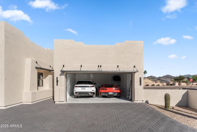 18190 W SANTA ALBERTA Lane, Goodyear, AZ 85338