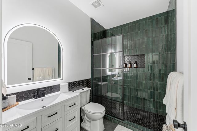 18190 W SANTA ALBERTA Lane, Goodyear, AZ 85338