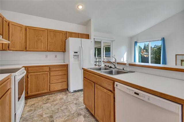 18615 SE 259th Street, Covington, WA 98042