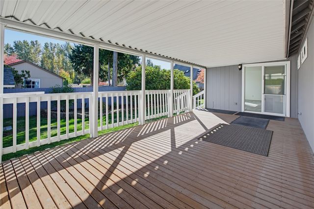 18615 SE 259th Street, Covington, WA 98042