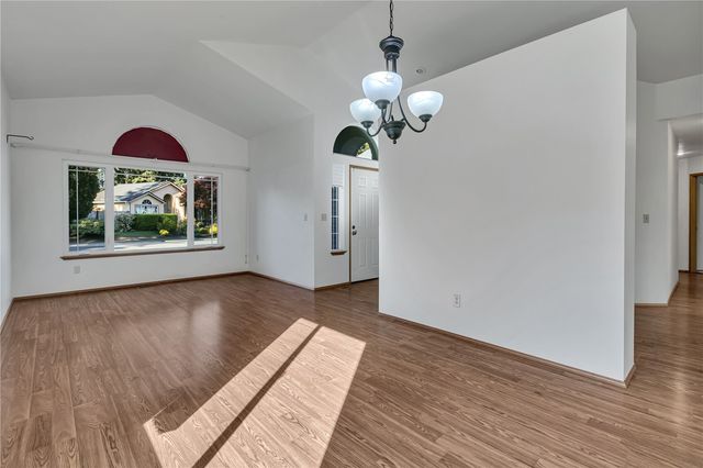 18615 SE 259th Street, Covington, WA 98042