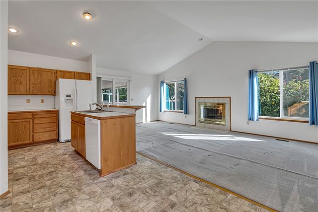 18615 SE 259th Street, Covington, WA 98042