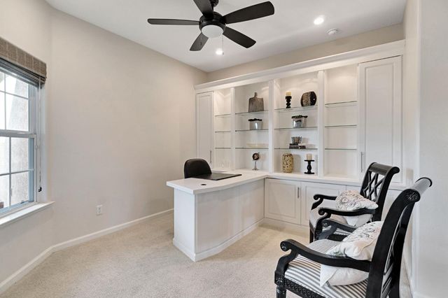 558 W Serena Avenue, Clovis, CA 93619