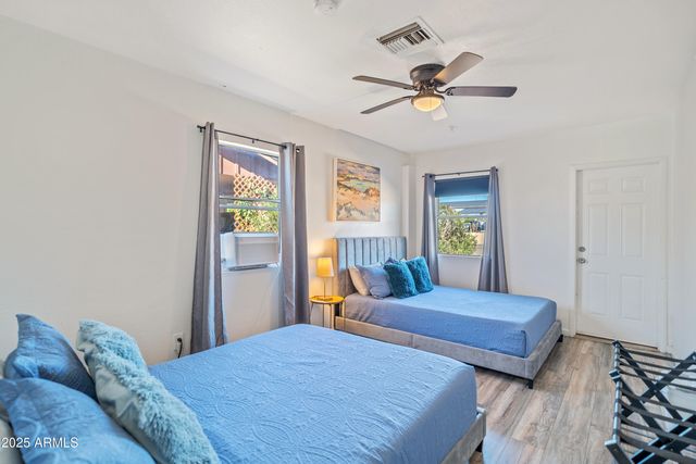 9001 W CAMPBELL Avenue, Phoenix, AZ 85037