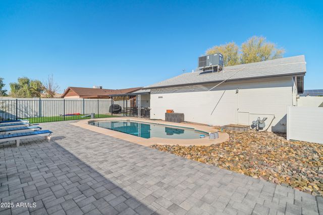 9001 W CAMPBELL Avenue, Phoenix, AZ 85037