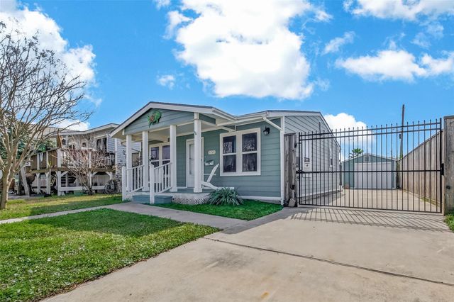 5721 Sylvia Drive, Galveston, TX 77551