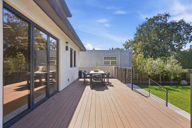 137 Oakview Drive, San Carlos, CA 94070