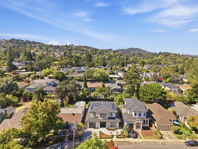137 Oakview Drive, San Carlos, CA 94070