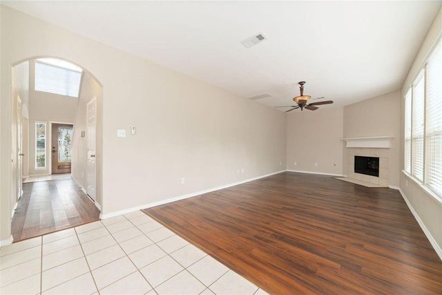 2317 Jefferson Crossing Drive D, Conroe, TX 77304