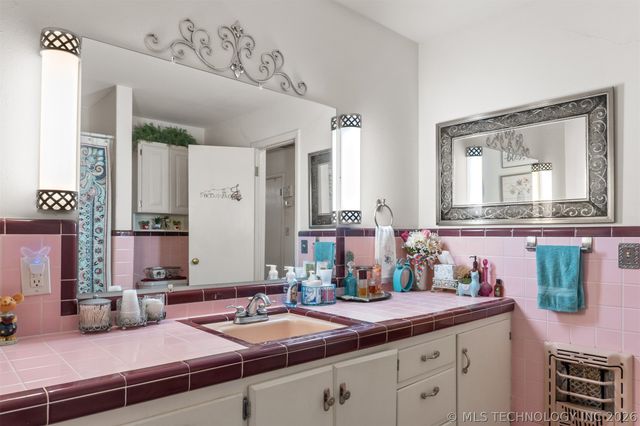 1248 Waco, Durant, OK 74701