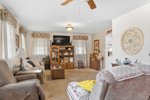 1248 Waco, Durant, OK 74701