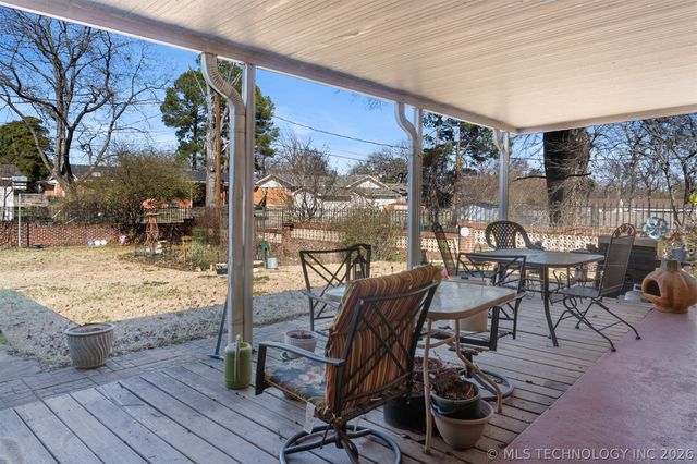 1248 Waco, Durant, OK 74701