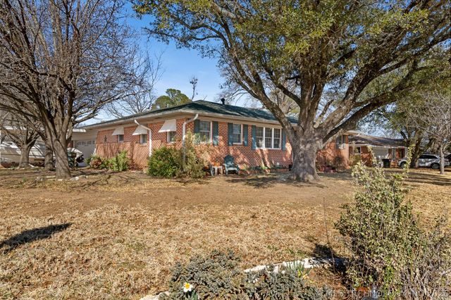 1248 Waco, Durant, OK 74701