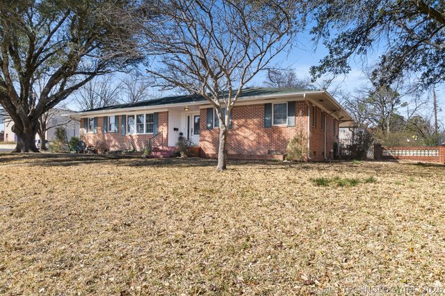 1248 Waco, Durant, OK 74701