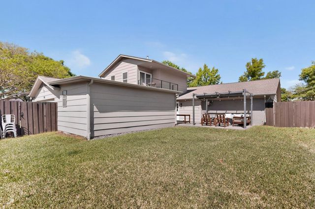 1102 Bridle Drive, Richardson, TX 75081