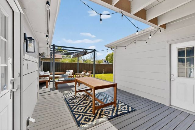 1102 Bridle Drive, Richardson, TX 75081