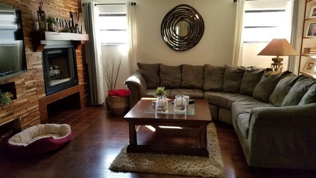 392 LAKEVIEW TERRACE, Palm Harbor, FL 34683