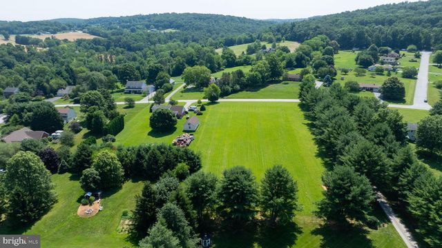445 ST. MICHAELS MODEL STEINFELT RD, Red Lion, PA 17356