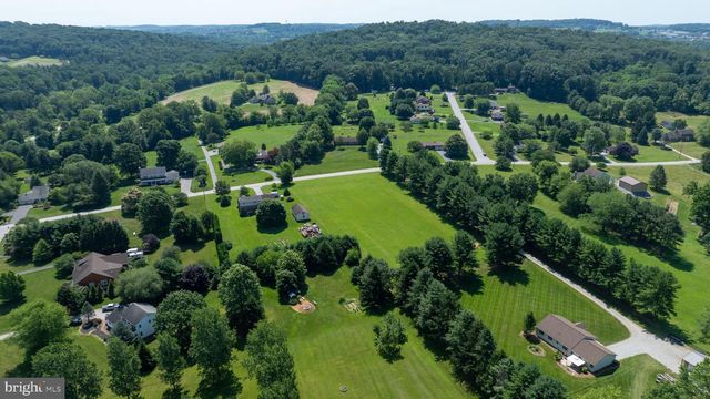 445 ST. MICHAELS MODEL STEINFELT RD, Red Lion, PA 17356