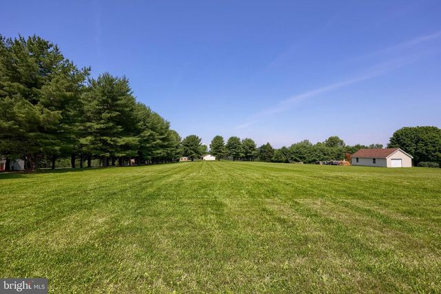 445 ST. MICHAELS MODEL STEINFELT RD, Red Lion, PA 17356
