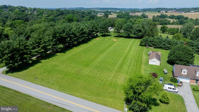 445 ST. MICHAELS MODEL STEINFELT RD, Red Lion, PA 17356
