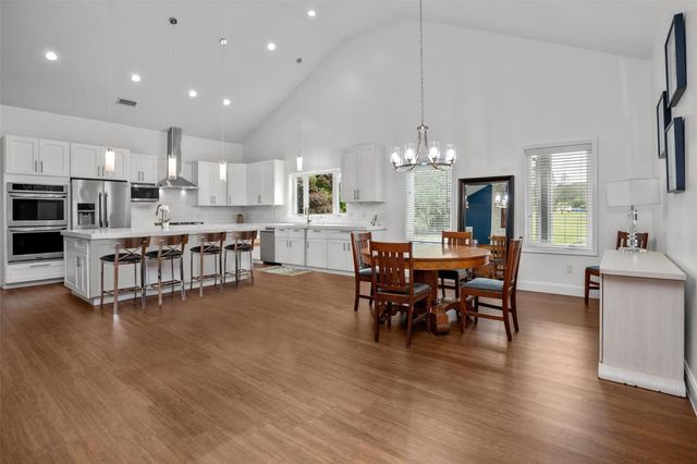 207 W Neyland, Colmesneil, TX 75938