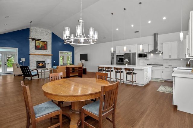 207 W Neyland, Colmesneil, TX 75938