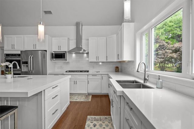 207 W Neyland, Colmesneil, TX 75938