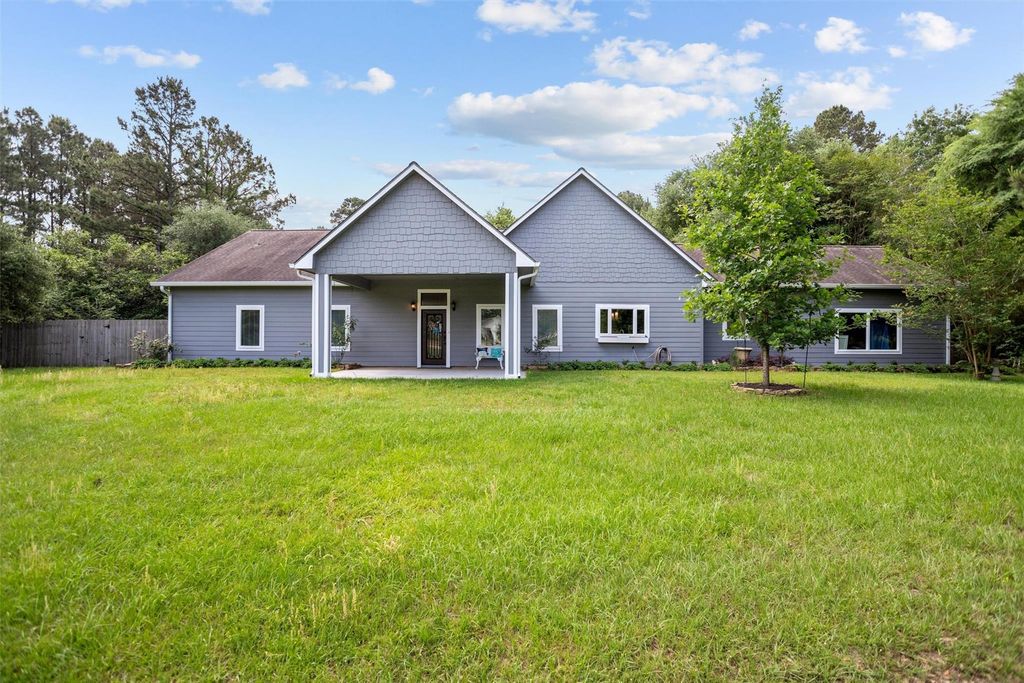 207 W Neyland, Colmesneil, TX 75938