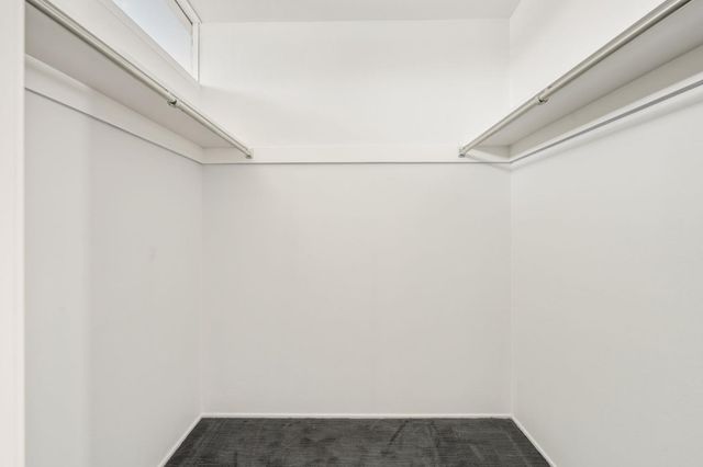 5229 S Overbrook Way, Sacramento, CA 95841