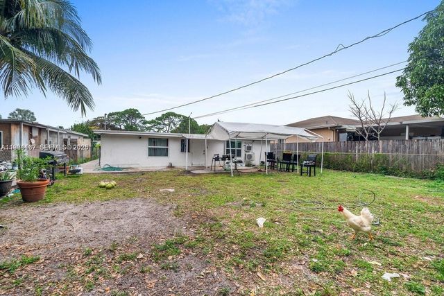 1150 SW 24th Avenue, Fort Lauderdale, FL 33312