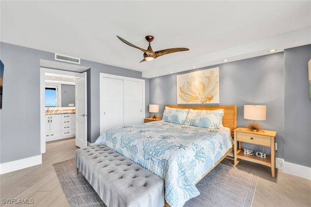 380 Seaview CT 11202, Marco Island, FL 34145