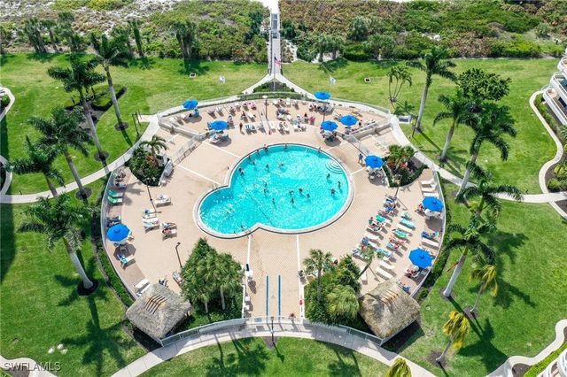 380 Seaview CT 11202, Marco Island, FL 34145