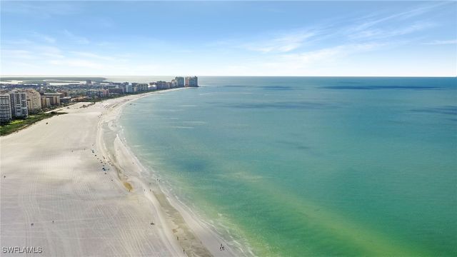380 Seaview CT 11202, Marco Island, FL 34145