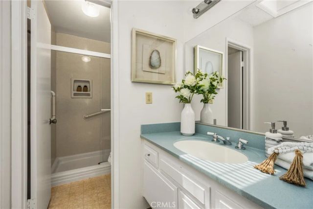 2005 W West Wind, Santa Ana, CA 92704