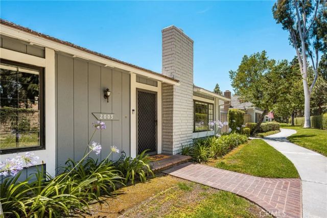 2005 W West Wind, Santa Ana, CA 92704