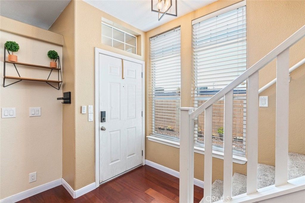331 Brotherton, Escondido, CA 92025 — photo 2
