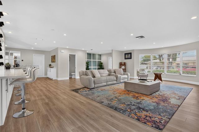 3200 NW 114th Terrace, Coral Springs, FL 33065