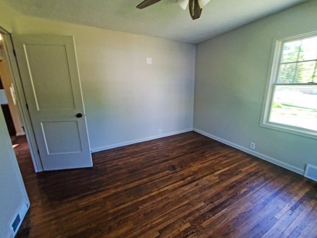 1611 36th Avenue, East Moline, IL 61244