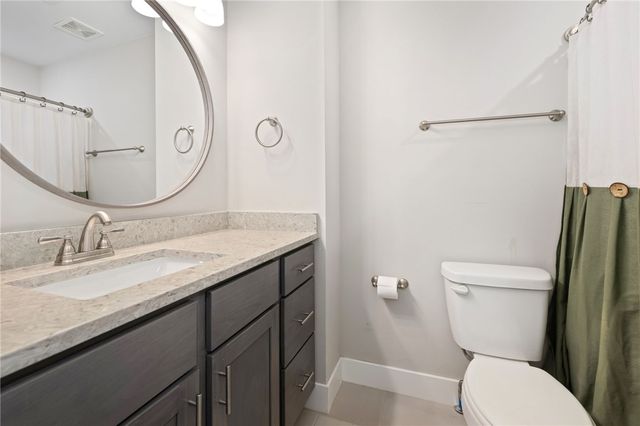 652 S Baggett Street, Prairie Grove, AR 72753