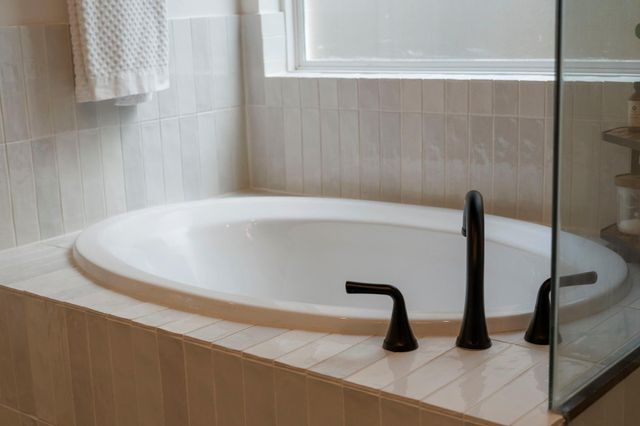 10619 Hidden Rock Drive, Missouri City, TX 77459