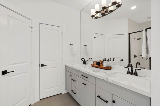 10619 Hidden Rock Drive, Missouri City, TX 77459