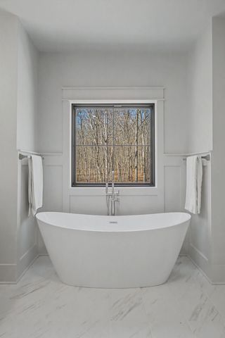 1863 Lake Louisa Loop, Monteagle, TN 37356