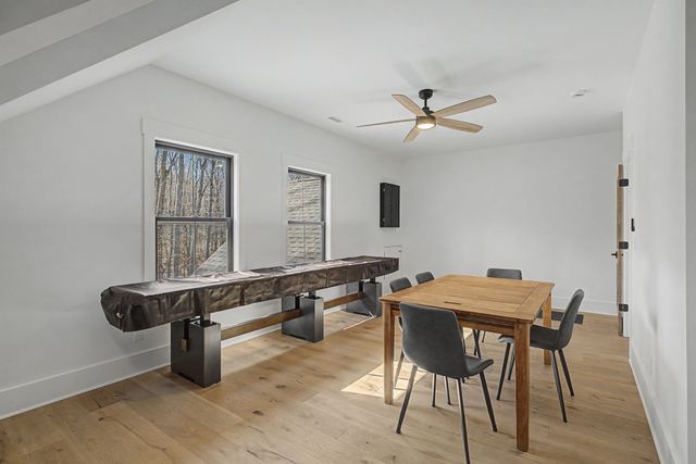 1863 Lake Louisa Loop, Monteagle, TN 37356